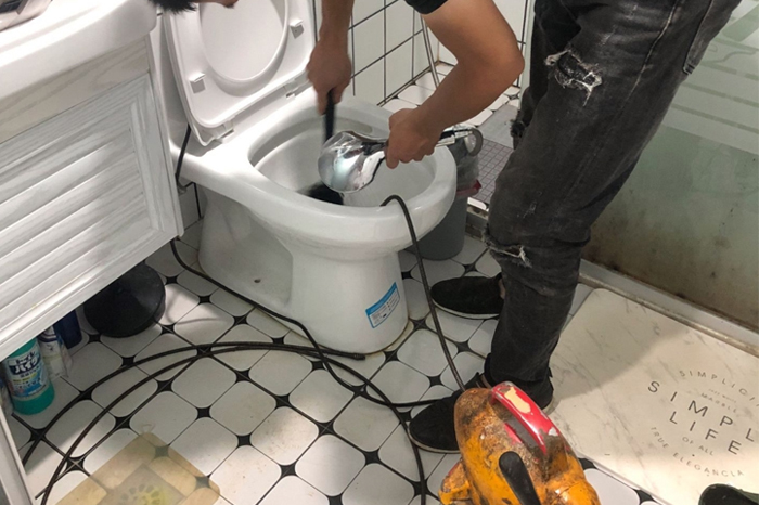 共青城疏通下水道